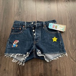 Levi’s Super Mario short